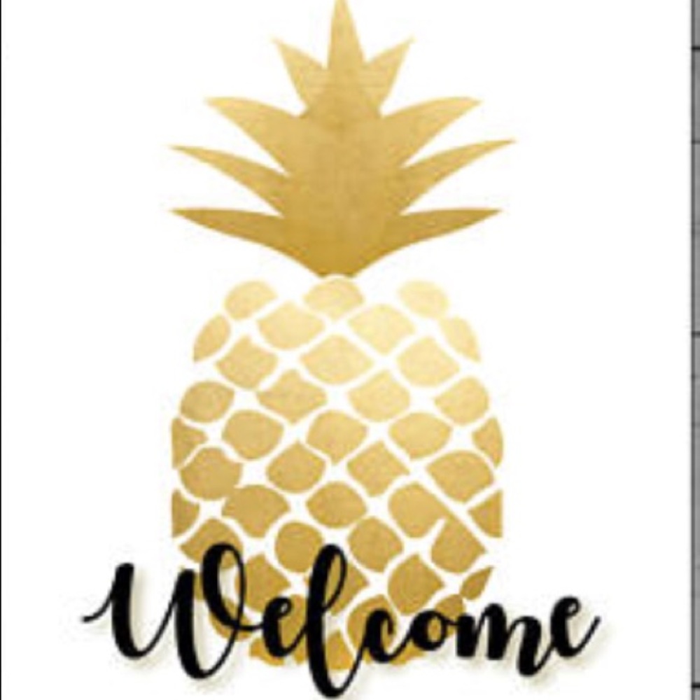 Welcome to my closet! I am so glad you are here!💕
